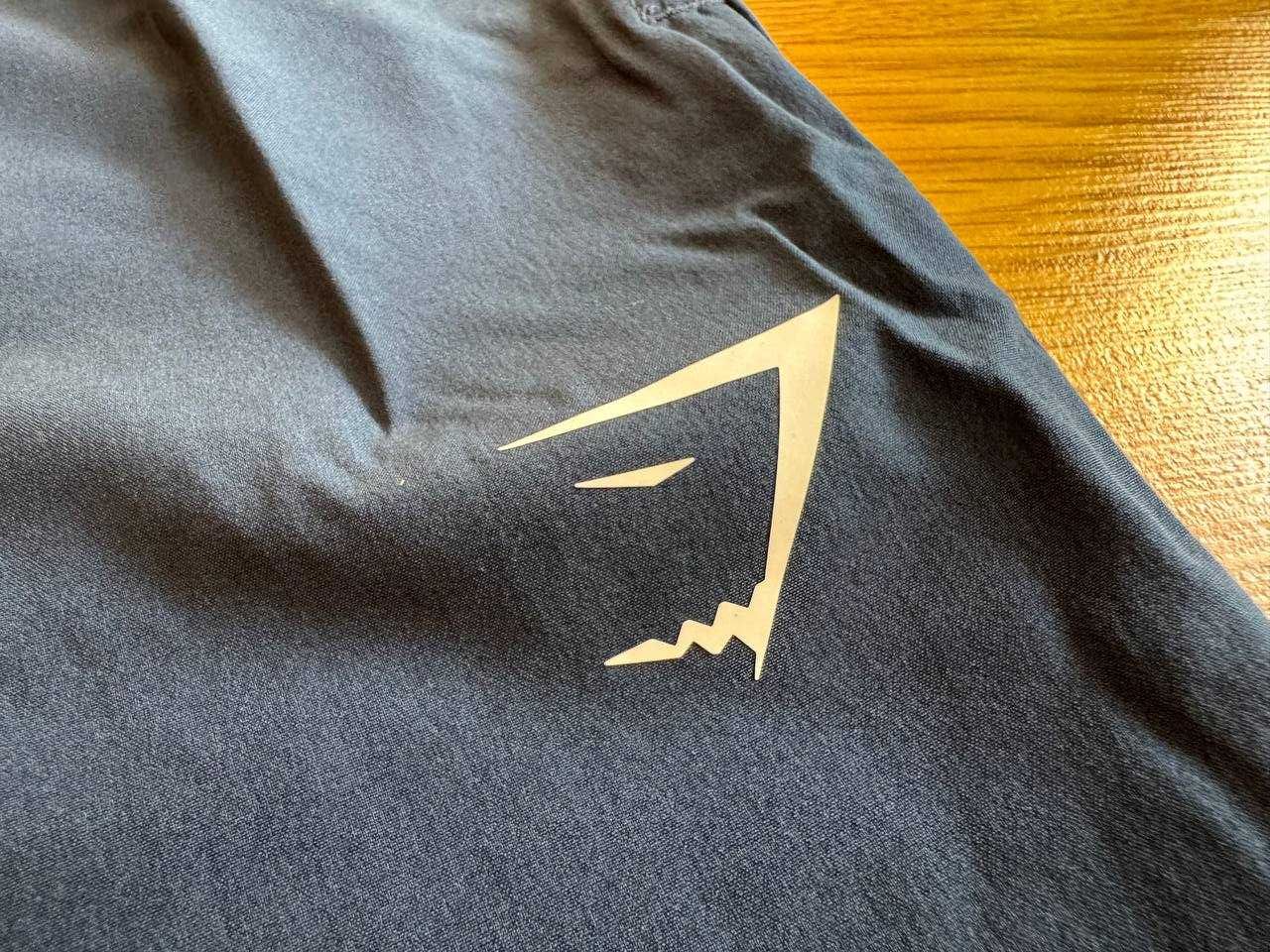 Нові оригінальні дуже легкі штани джоггери Gymshark Розмір - L