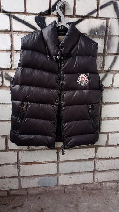 Жіночий жилет Moncler Black Down Vest жилетка пухова
