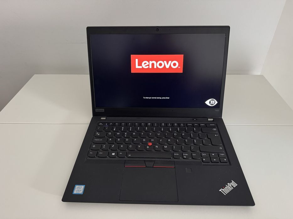 Lenovo ThinkPad T490 - Excelente Estado