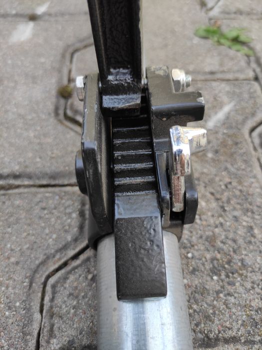 Drążki rozporowe do zabezpieczenia ładunków.