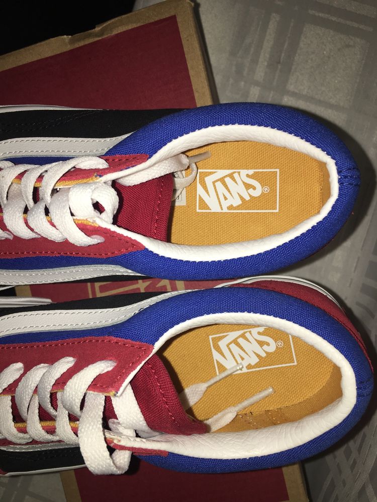 Ténis Vans Old Skool -