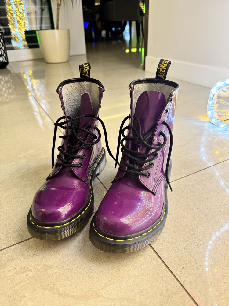 Dr. Martens 1460W Purple Violet Patent Lamper