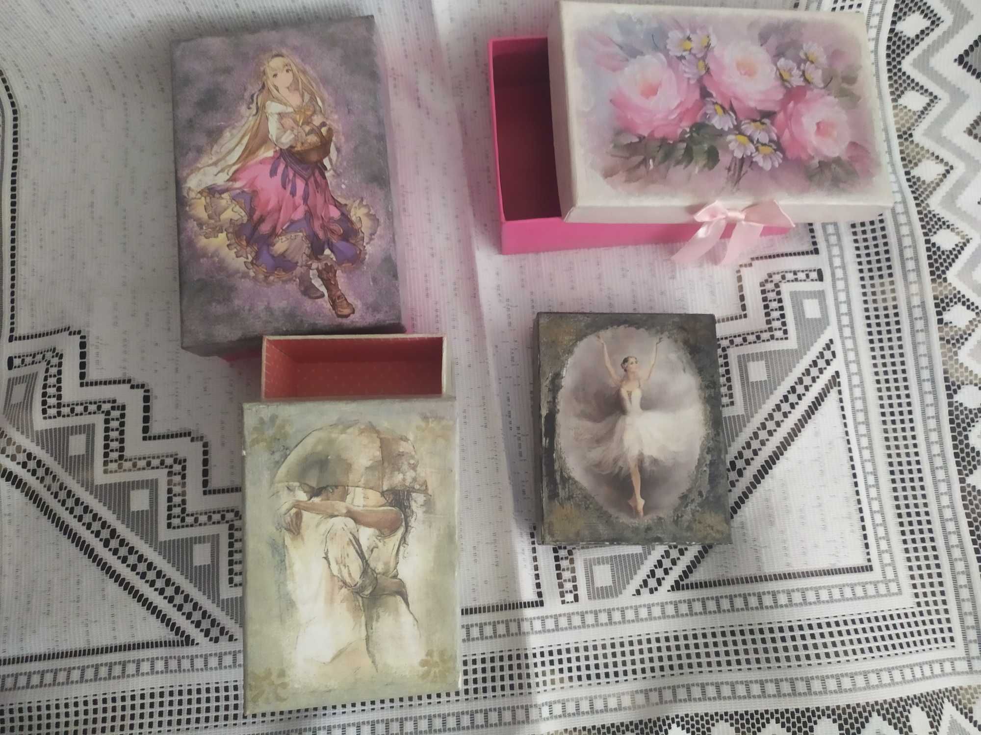 Wianki decoupage i inne ozdoby