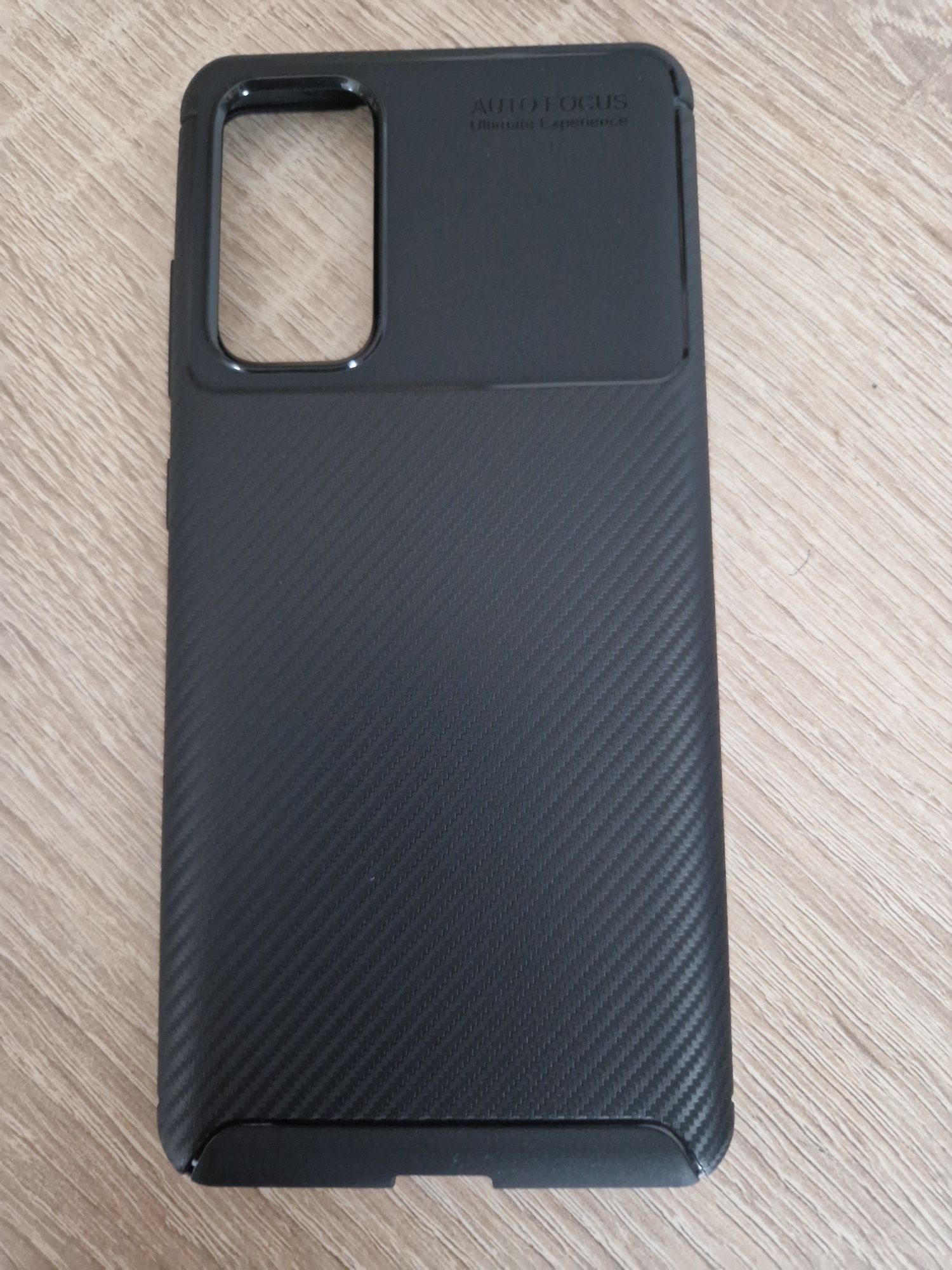 Etui Vennus Carbon Elite do Samsung Galaxy S20 FE/Lite Czarny