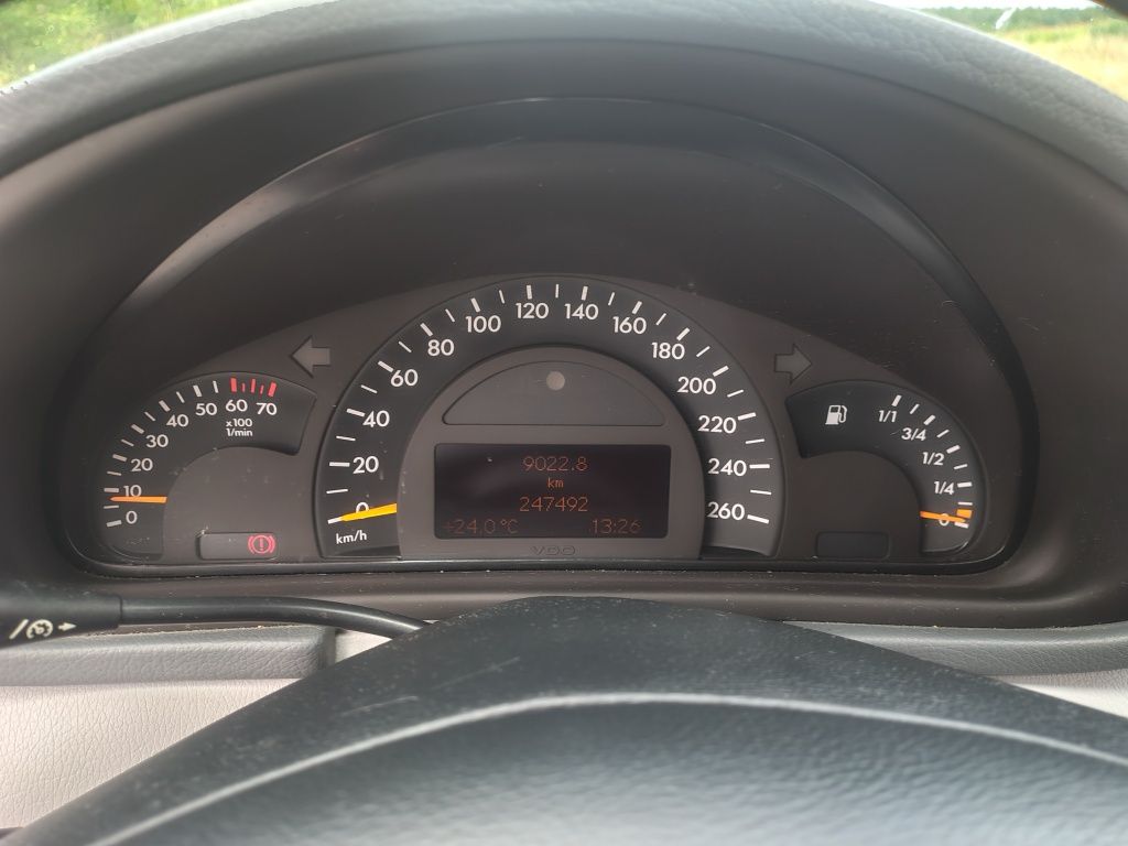 Mercedes-Benz c-klasa