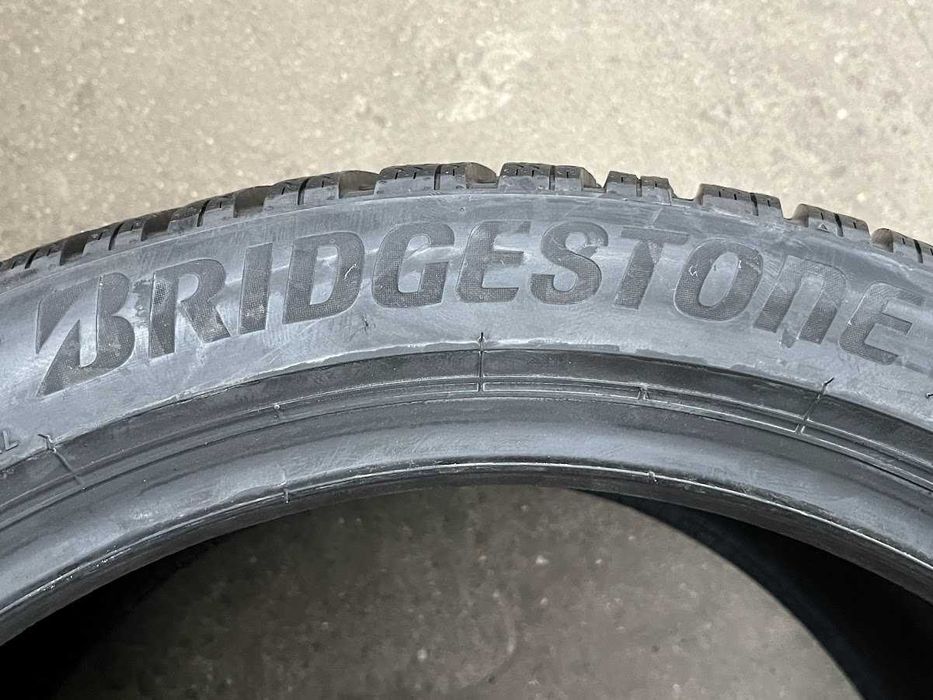 295/35R19 Bridgestone Blizzak LM005 dwie opony zimowe