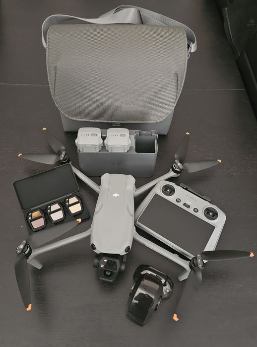DJI Air 3S Fly More Combo DJI RC 2