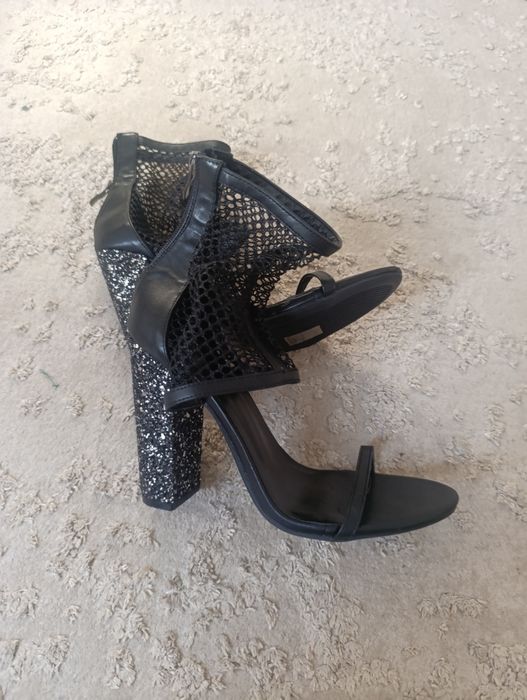 Buty sylwestrowe błyszczące impreza na obcasie 41 czarne