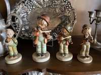 Chłopcy muzykanci- antyczne figurki z porcelany