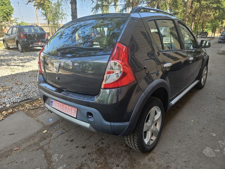 Продам Dacia sandero StepWay