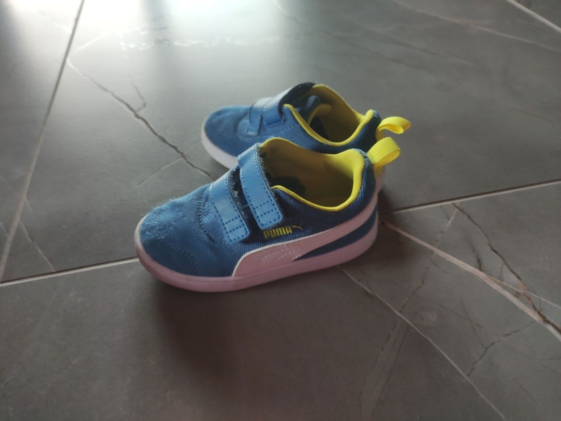 Buty Puma Courtflex v2 Mesh V Inf r.23