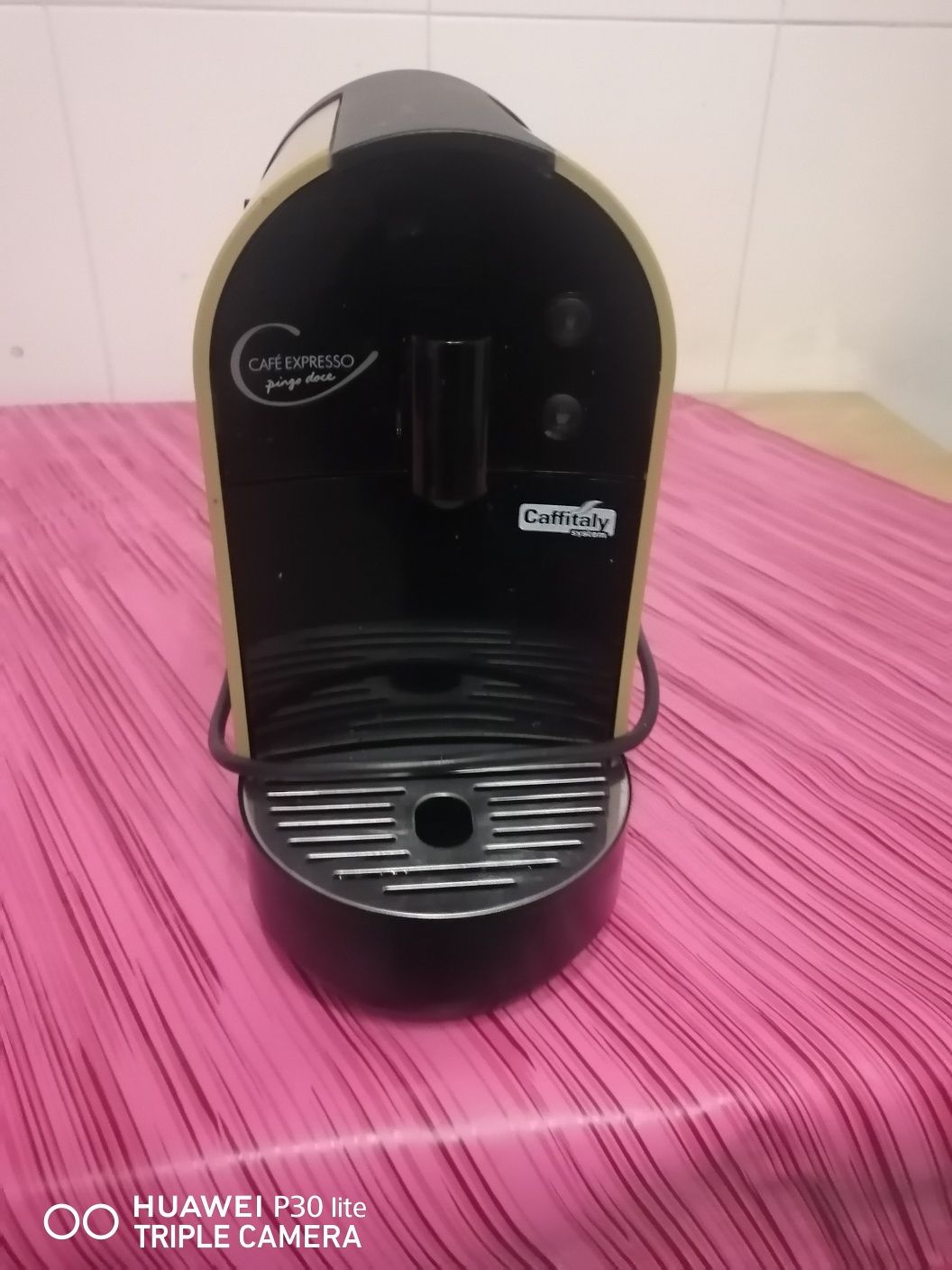 Cafeteira marca pingo doce