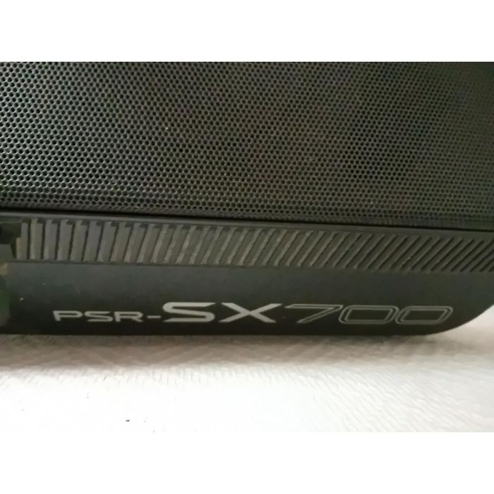 Yamaha psr sx 700