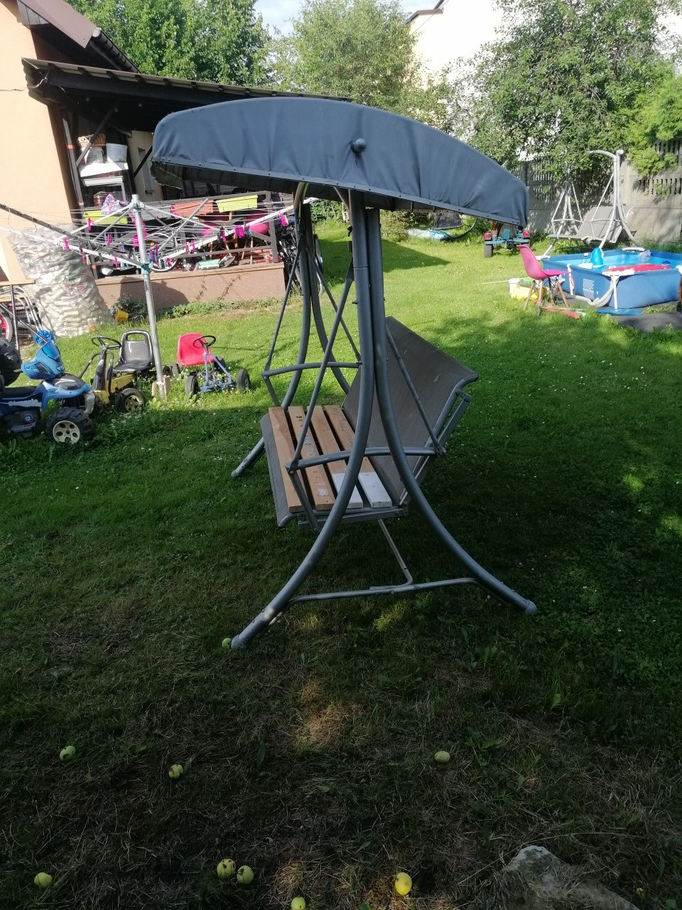 Hustawka ogrodowa z daszkiem szerokosc 180cm