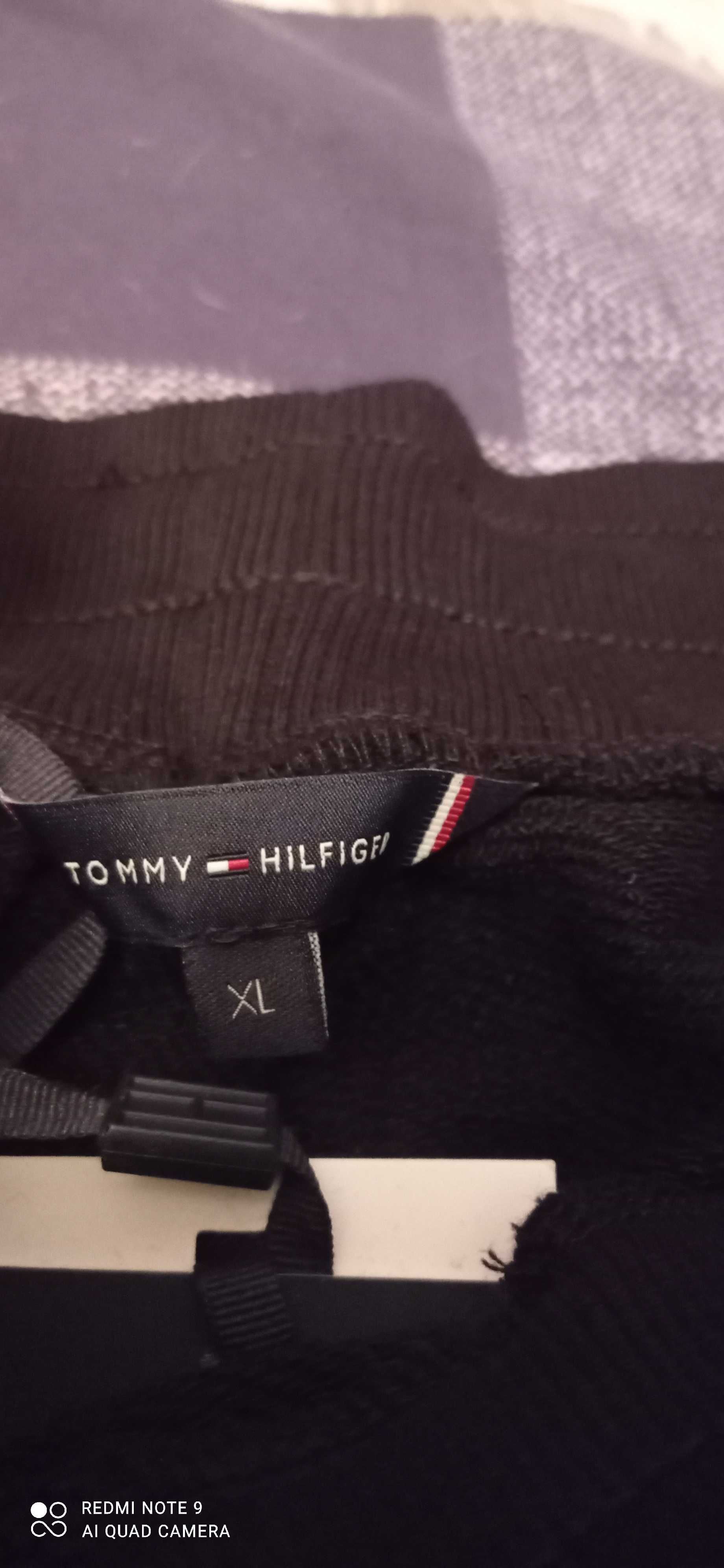 Spodnie Tommy Hilfiger roz. XL