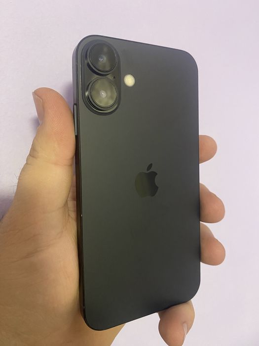 Айфон 11 / iPhone 11 • 128 ГБ • У корпусі від iPhone 16 • Нова батарея