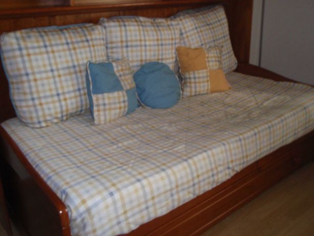Conjunto cama individual (almofadas + colcha)