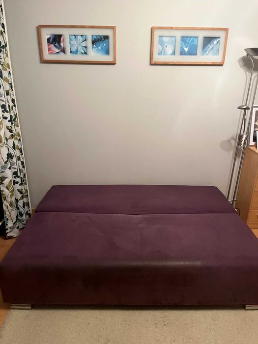 Kanapa rozkładana 135x190 cm fioletowa