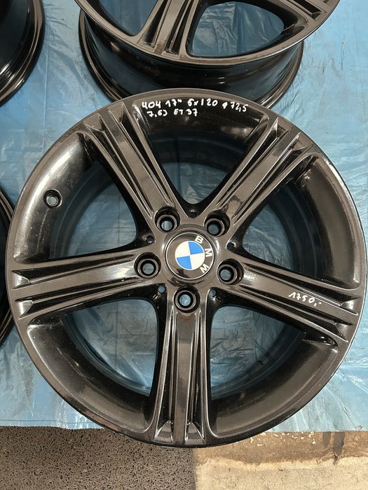 404 Felgi Aluminiowe Oryginał BMW R 17 5x120 otwór 72,5 Bardzo Ładne