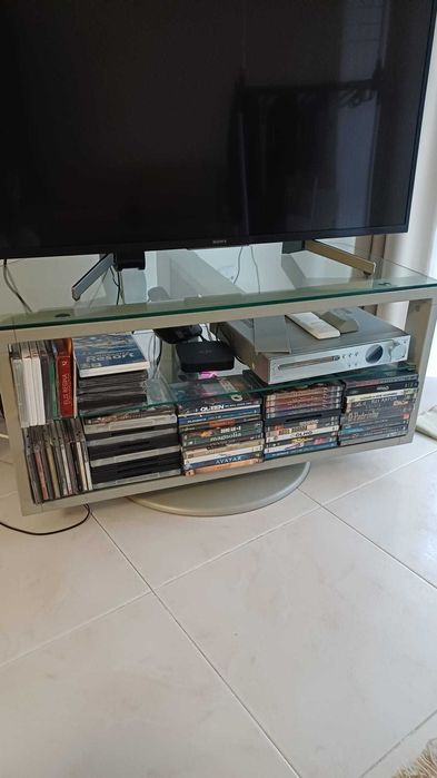Móvel TV Hi-Fi rotativo em vidro