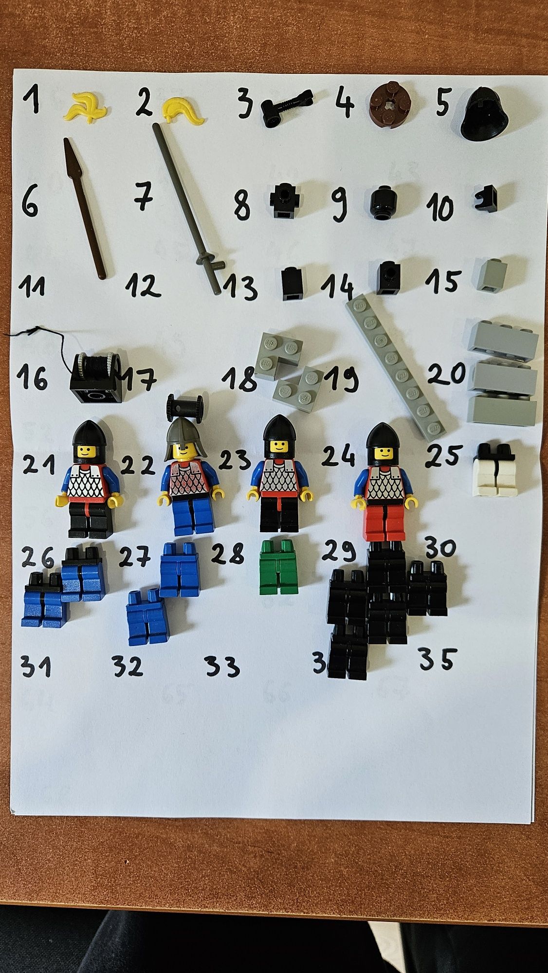 Klocki lego lata 90. serie Castle, Pirates