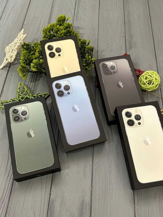 iPhone 13 (128GB)