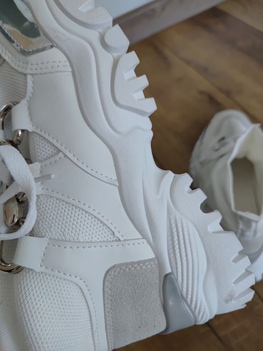 Adidasy białe, rozmiar 37