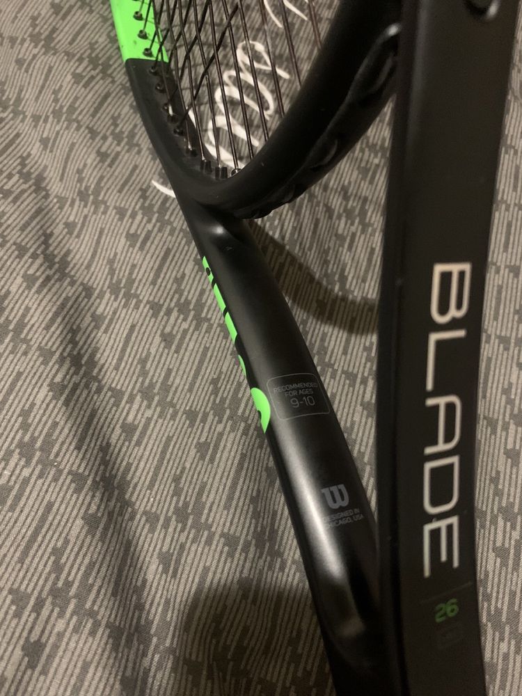 Теннисная ракетка Wilson Blade 26 (babolat,head,yonex)