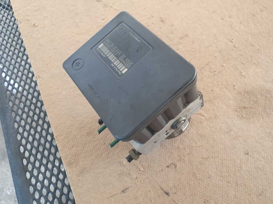 Pompa sterownik Abs Esp Peugeot 206 CC 1.6 benzyna 03rok sprawna
