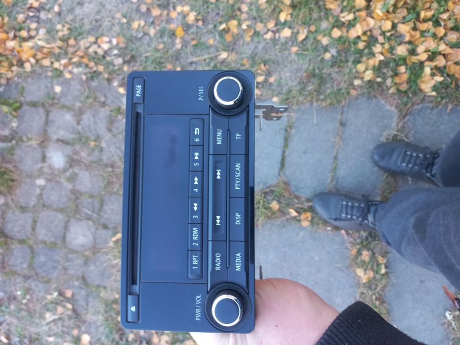 Продам Штатну оригінальну магнітолу міцубіші (mitsubishi) ланцер,