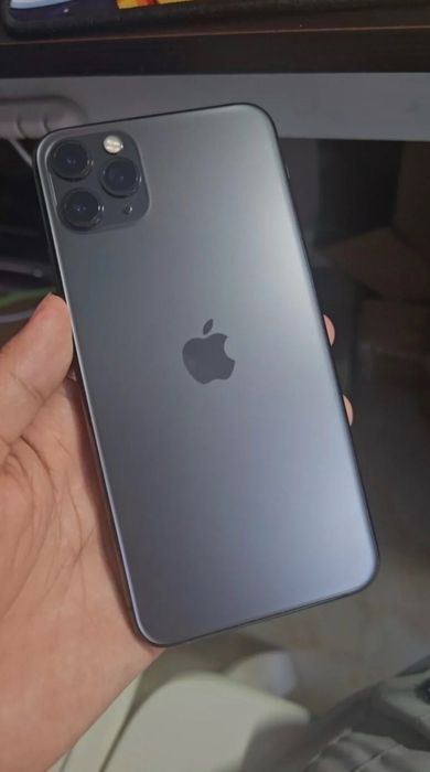 ПРОДАМ Apple iPhone 11 Pro Max - 256 GB