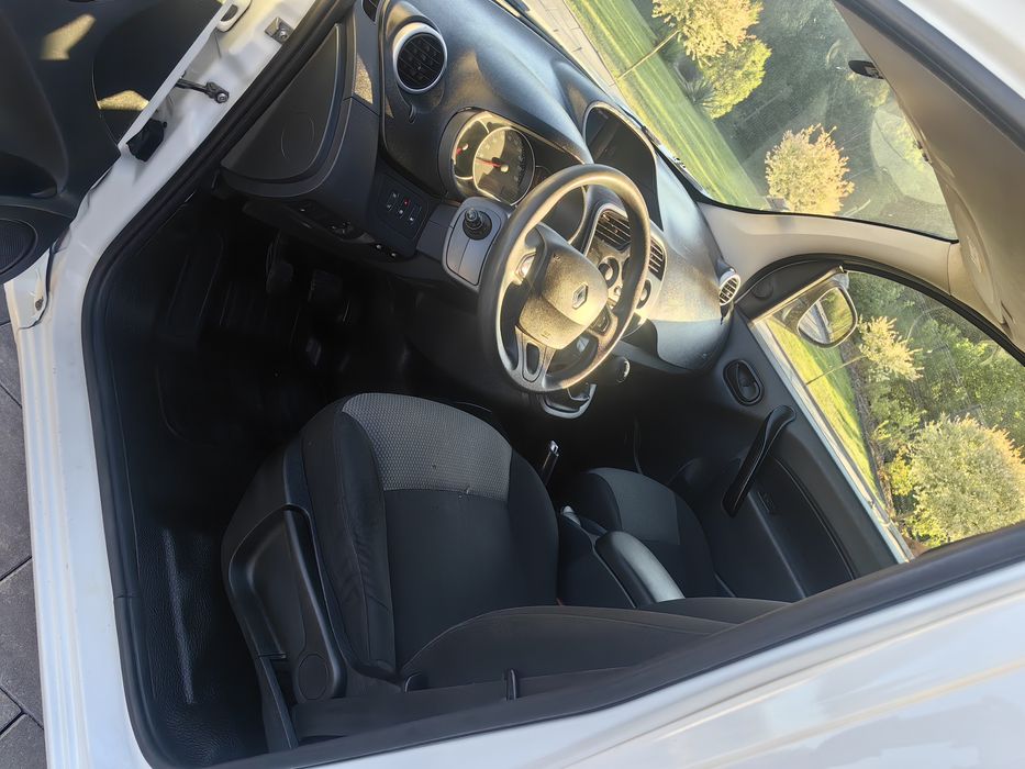 Renault kangoo 2018r 1.5 DCI 90 koni 190tys km