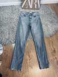 Szare spodnie jeansy damskie zara xl z rozcieciami wysoki stan mom fit