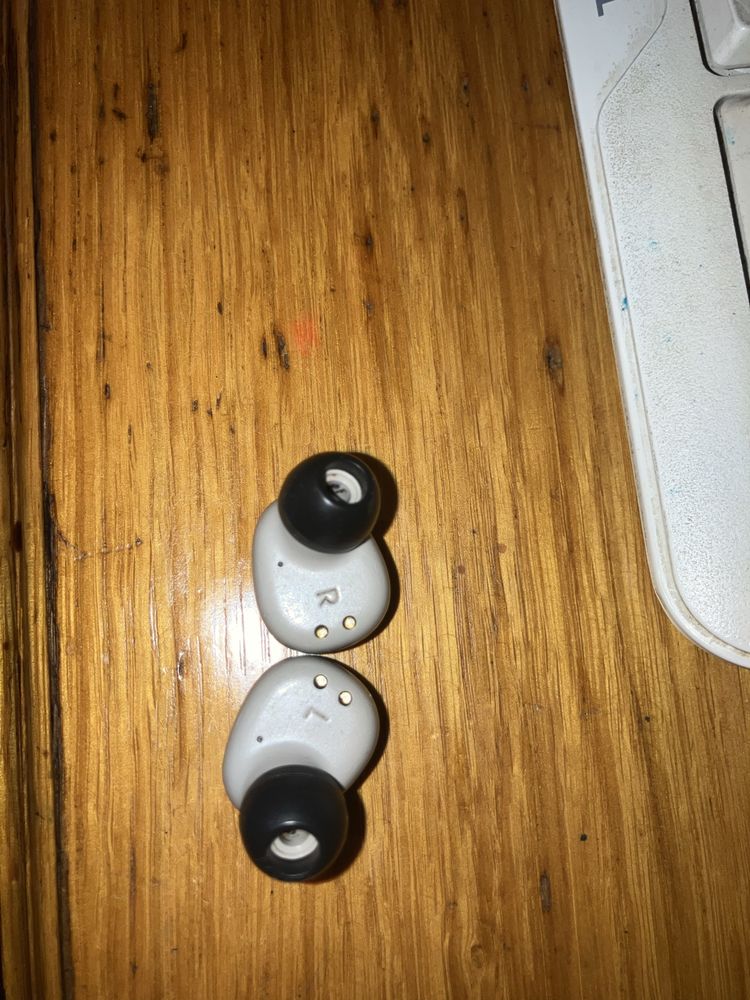 Продам JBL навушники