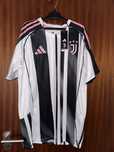 Camisola Juventus 2025/26