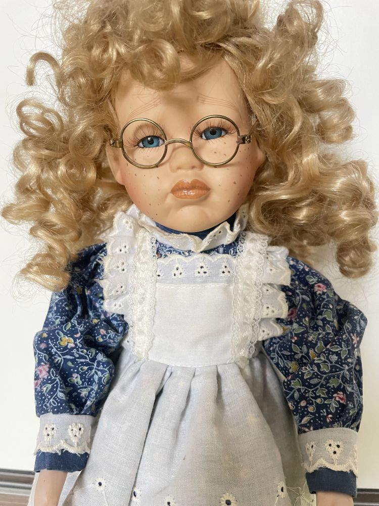 Lalka porcelanowa kolekcjonerska