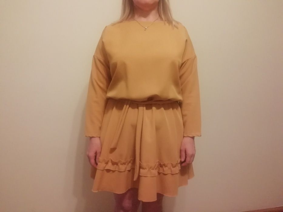 Sukienka miodowa