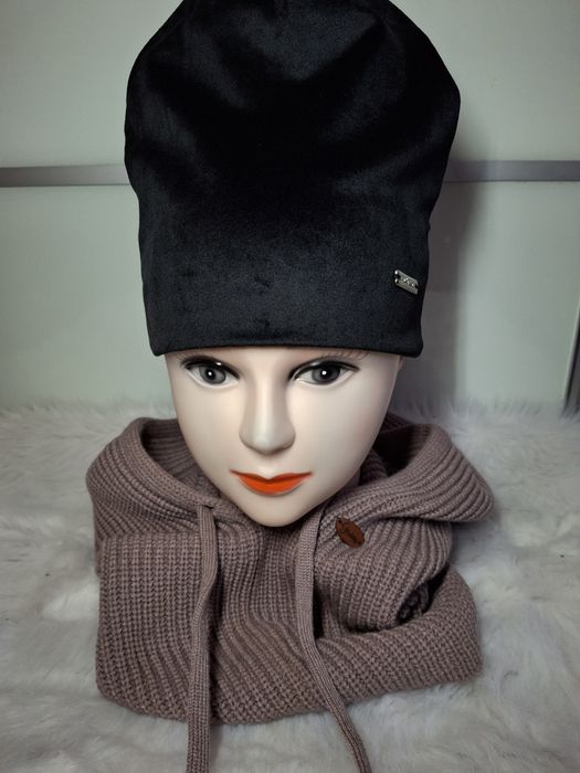 Czapki kominy damskie