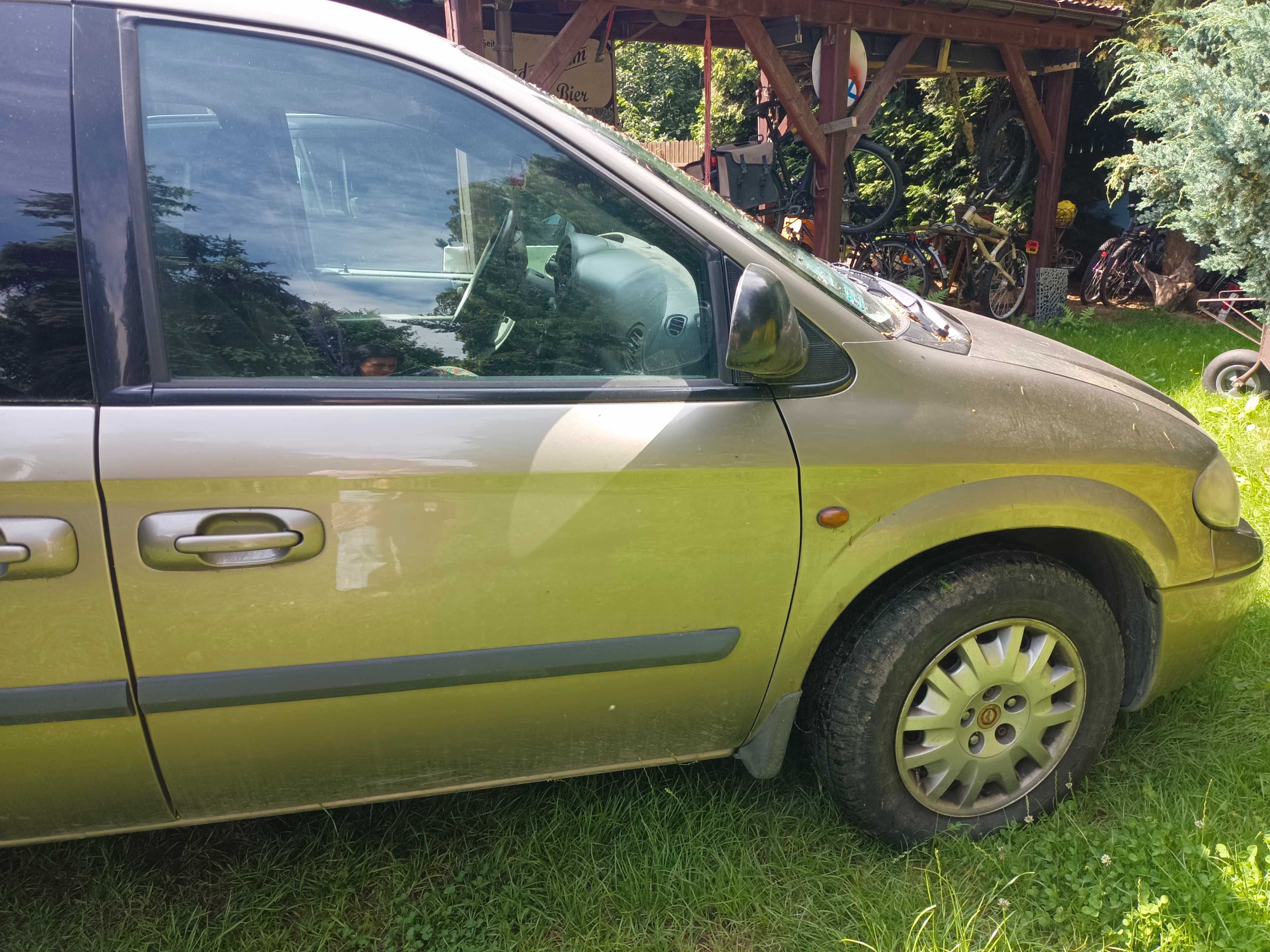 Sprzedam Chrysler Grand Voyager 2.8 cdr 2006r