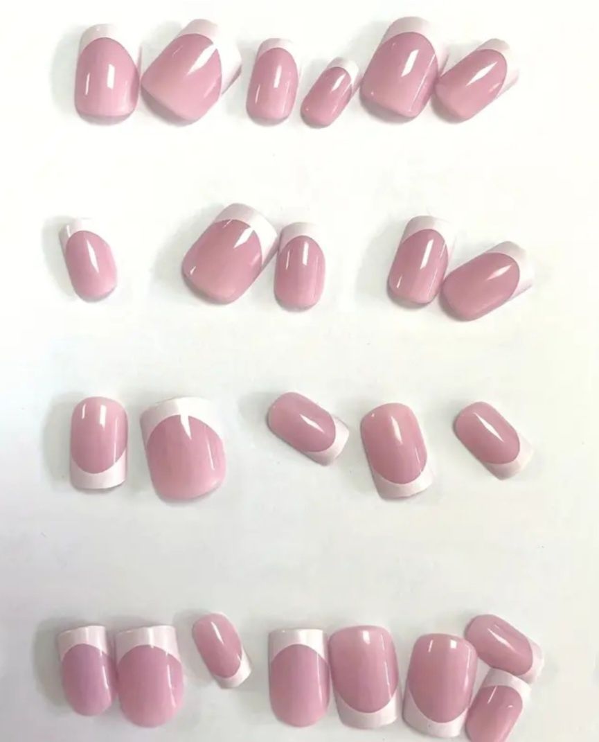 Paznokcie łatwe w użyciu french manicure delikatny do przyklejania