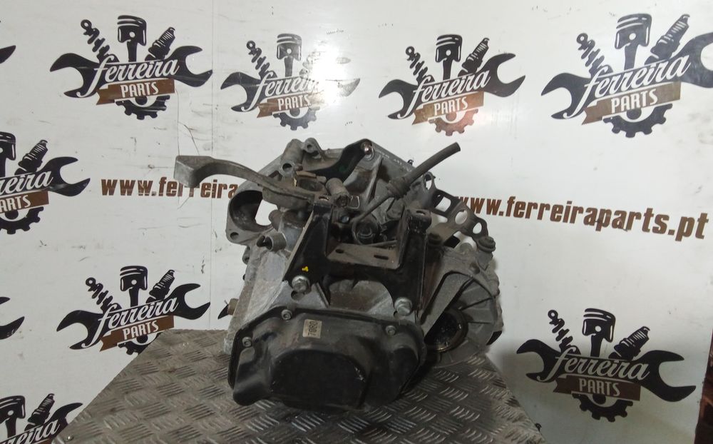 CAIXA DE VELOCIDADES VOLKSWAGEN POLO 1.4I REF: GEX