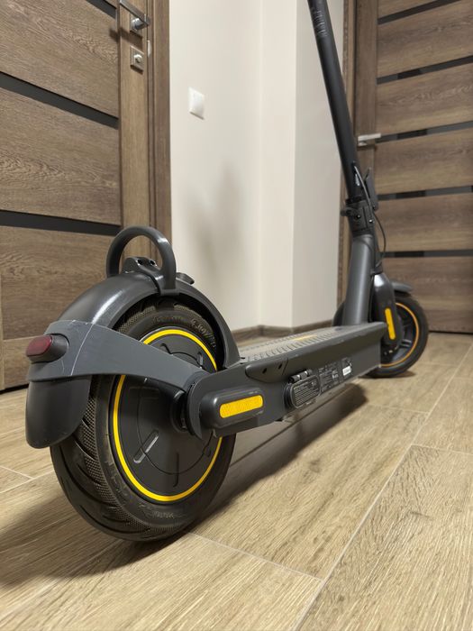 Електросамокат Ninebot G30P