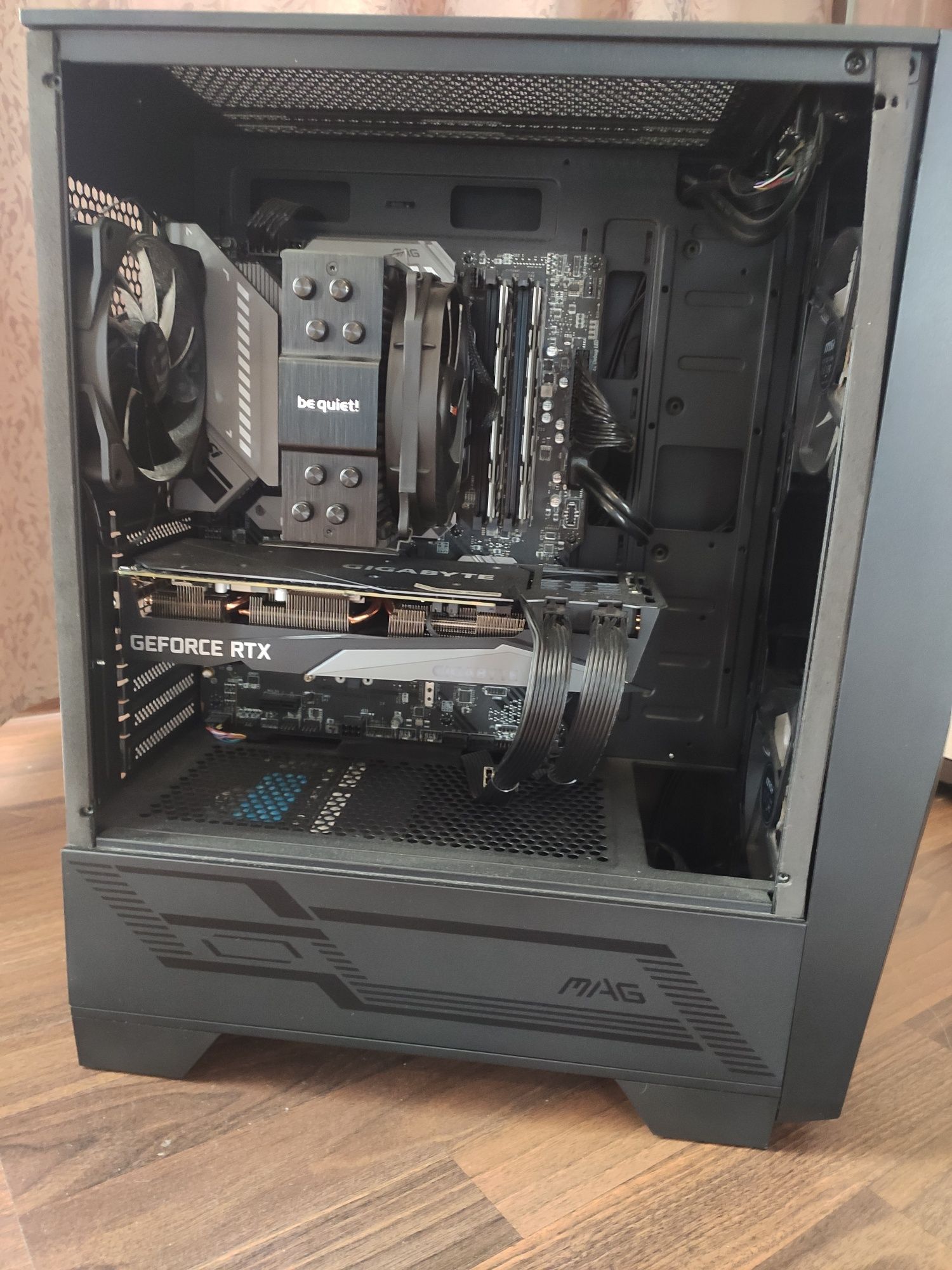 СРОЧНО Продаю MSI MAG B560 tomahawk wifi