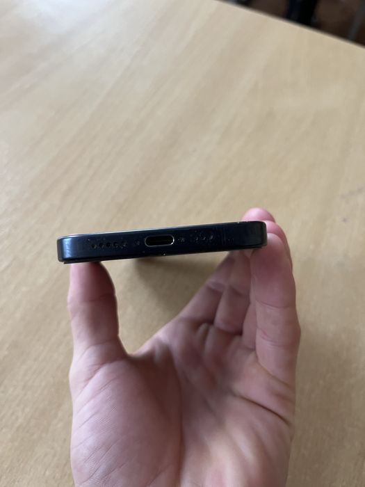 IPhone 15 pro 128gb R-SIM