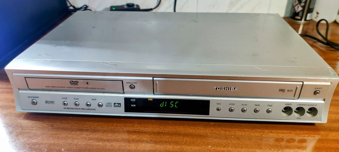 TOSHIBA SD-23VL VHS VCR Videogravador DVD Player