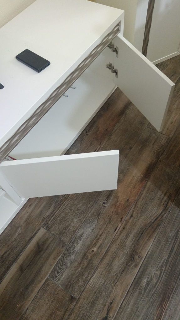 Móvel de Sala Branco Semi Novo