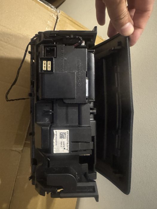 Radio Monitor Mercedes W204