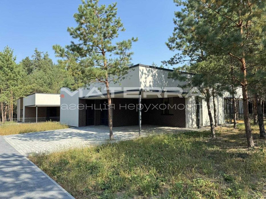 Забір'я продаж будинку  КМ "Legit" біля лісу, озера ділянка 9 сот