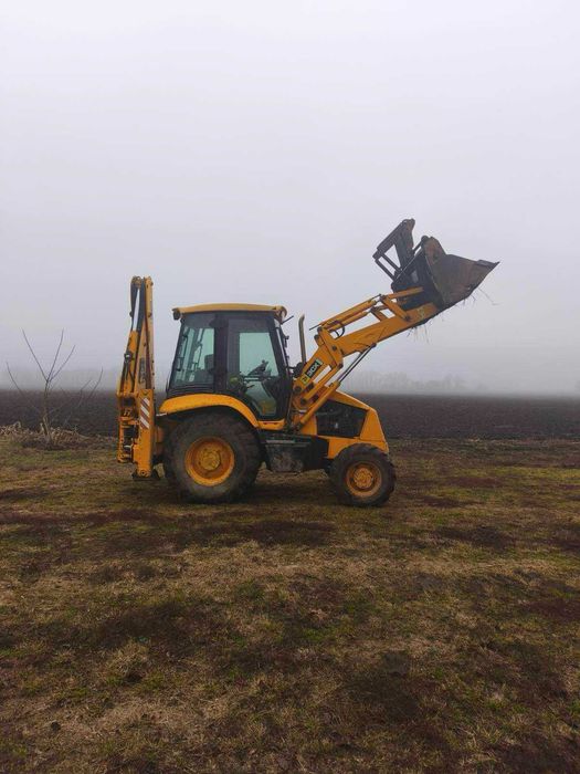 Послуги Екскаватор - навантажувач JCB 3CX