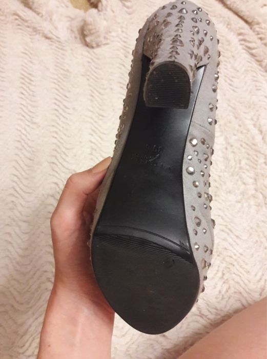 Туфлі в стразах
